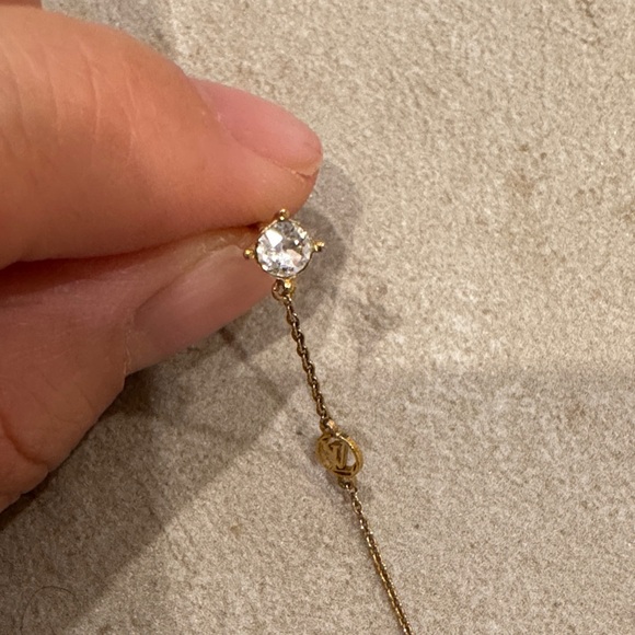 Louis Vuitton Petit Louis Earrings - Picture 7 of 11